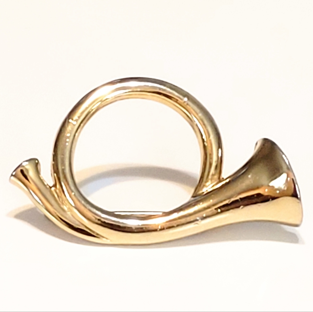 French Horn Brooch Pin Gold Tone Vintage Antique Nice ✨